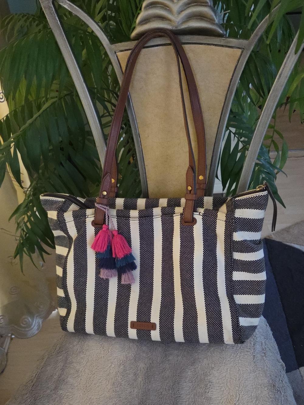 Fossil Black & White Striped Tote ❤️